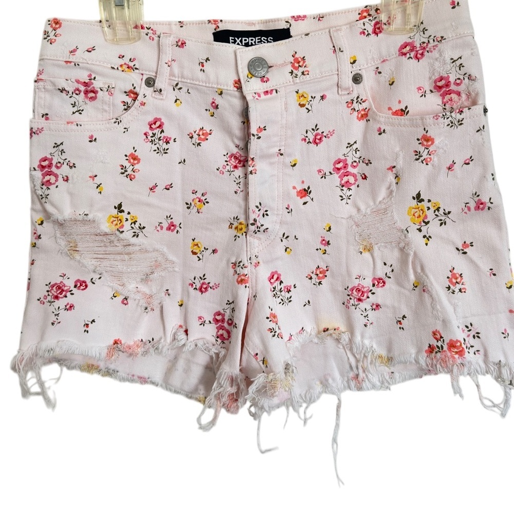 EXPRESS Floral distressed Denim Shorts, Women’s Size 6